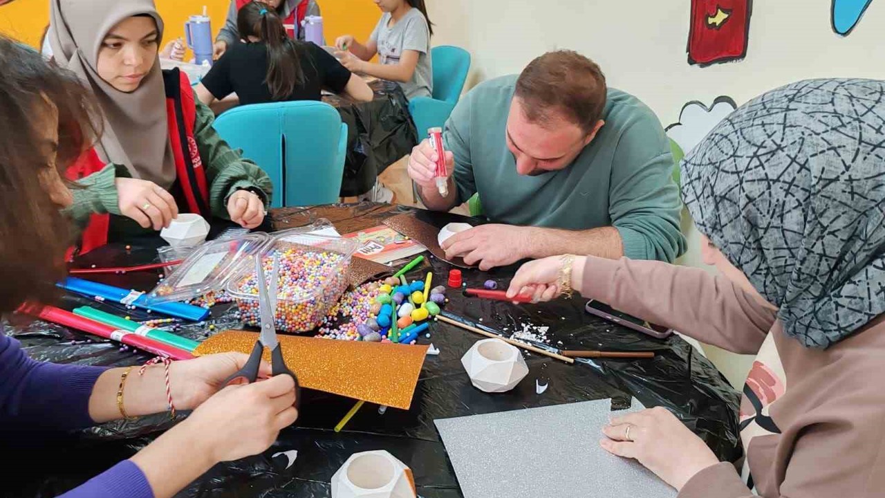 Muğla’da gençlerin "Şiddetsiz Hayal Durağı" tamamlandı
