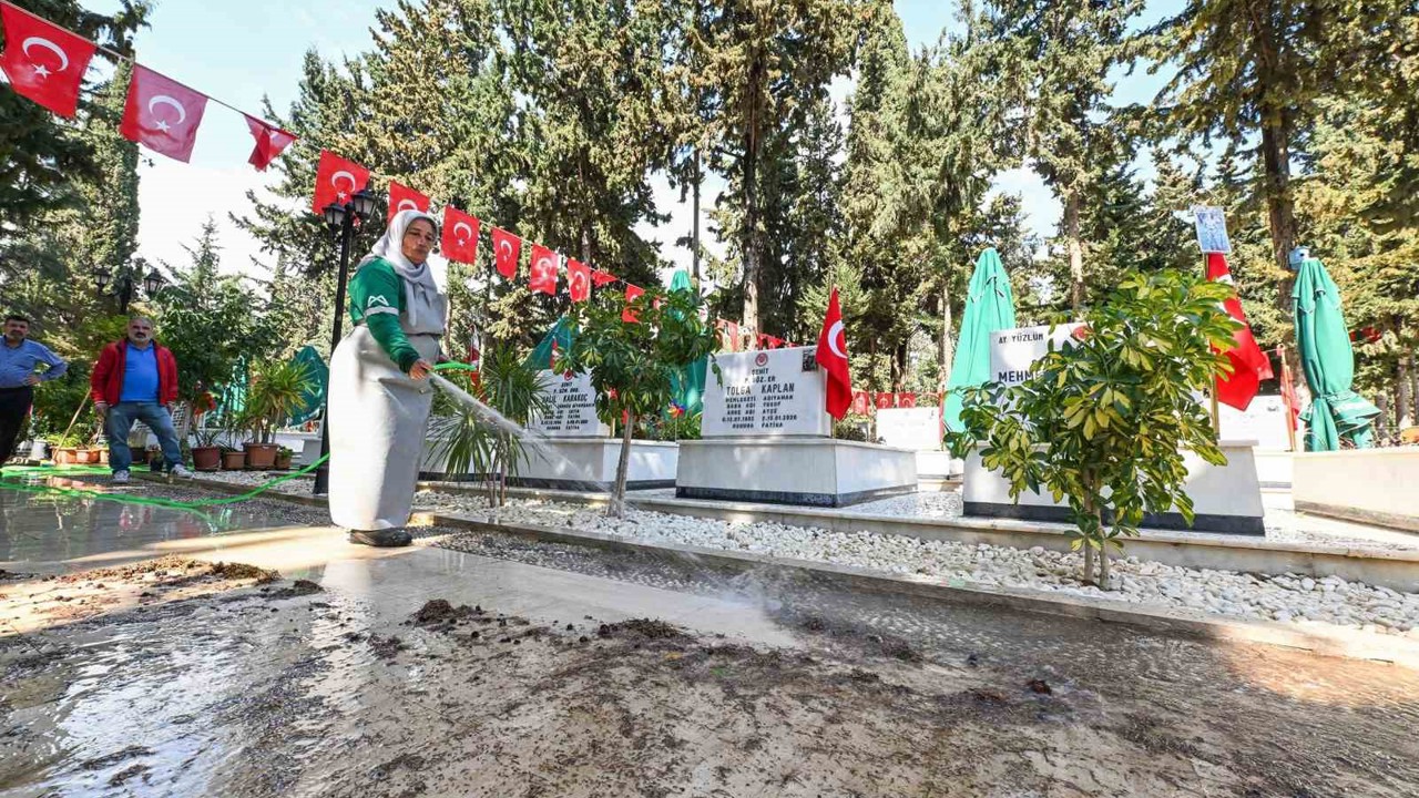Mersin’de bayram hazırlıkları tamamlandı
