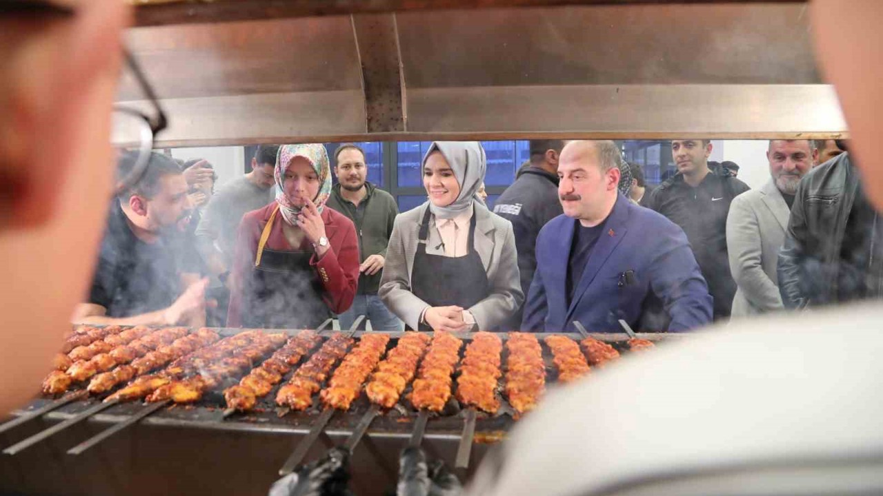 Aile ve Sosyal Hizmetler Bakanı Göktaş: "Her daim çocuklarımızın yanında olmaya devam edeceğiz"
