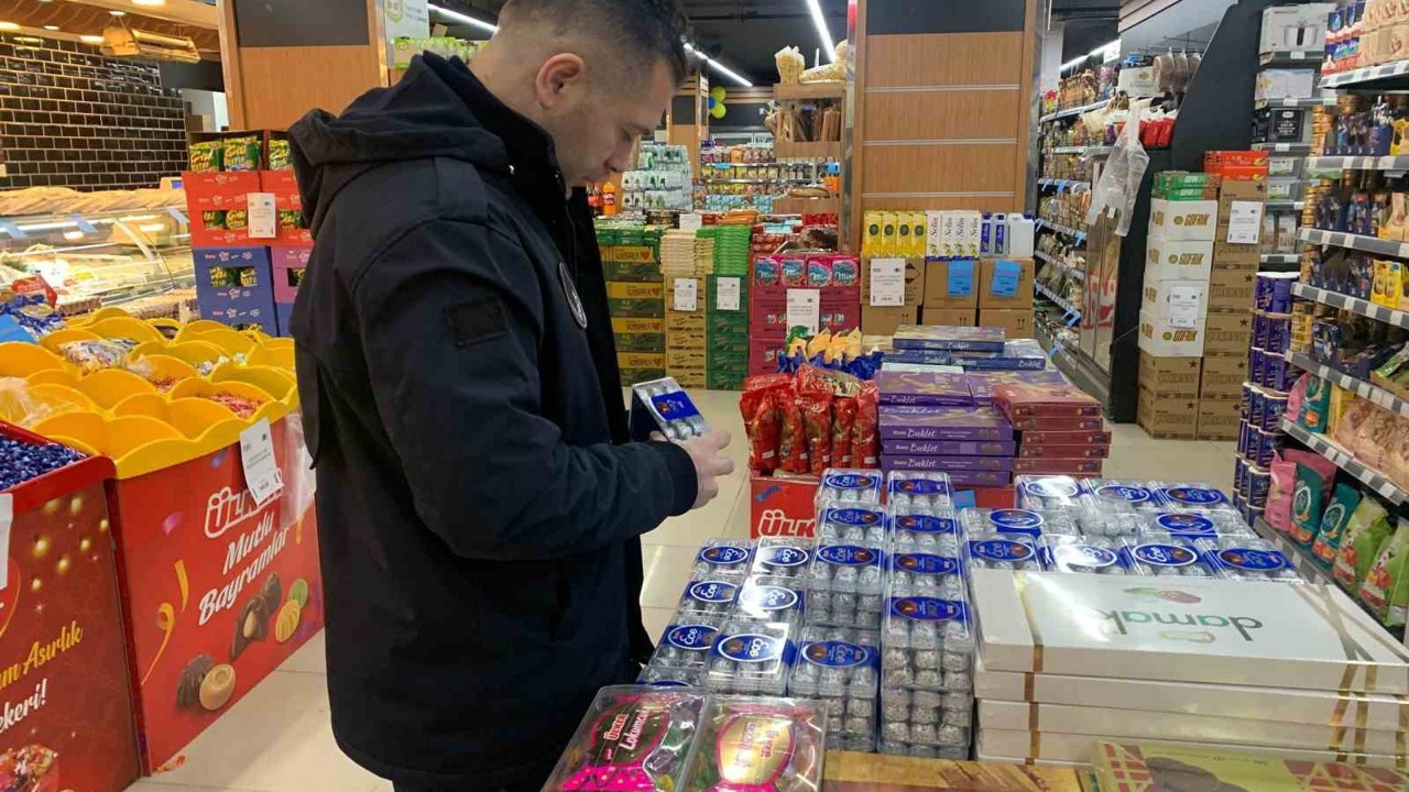 Çayırova’da bayram öncesi market ve tatlıcılara sıkı denetim
