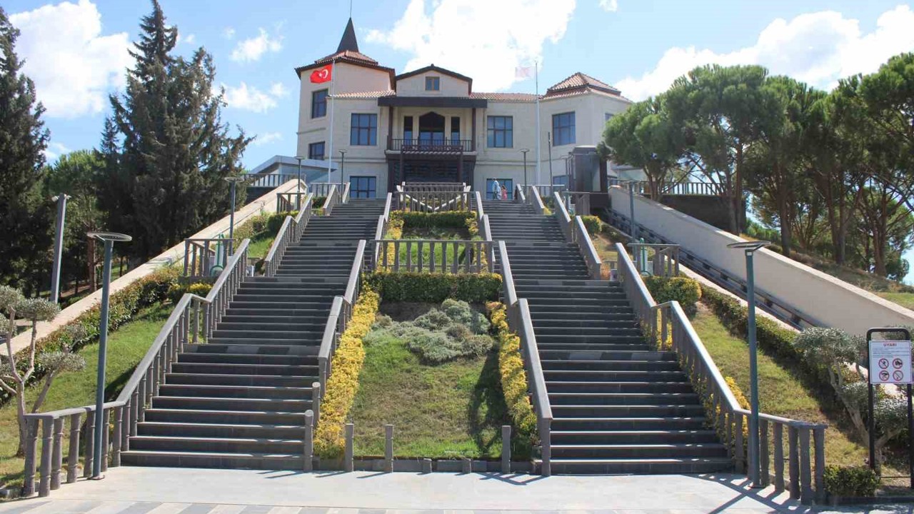 Adnan Menderes Demokrasi Müzesi yeniden kapılarını açıyor
