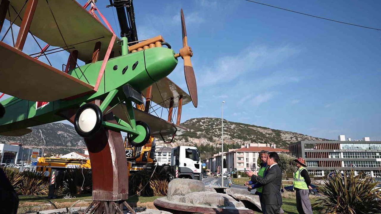 İsmet Tayyaresi yeniden Muğla’nın kalbine yerleştirildi
