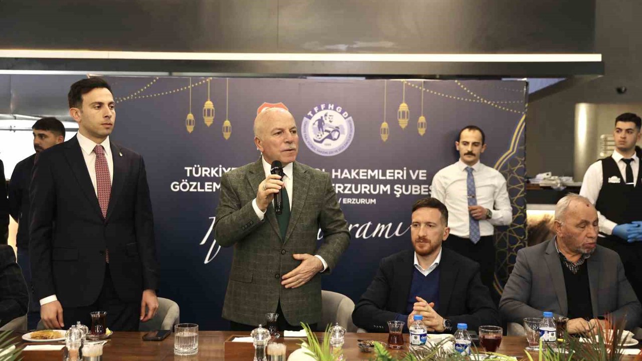 Hakemler iftar yemeğinde buluştu
