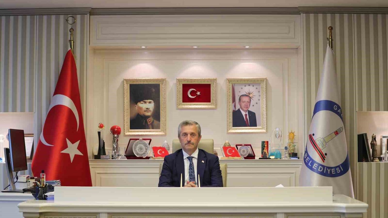 Tahmazoğlu: "Şehitlerimizi rahmet ve şükranla anıyoruz"
