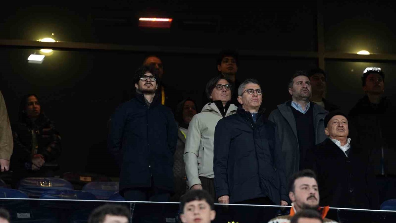 Vincenzo Montella, Fenerbahçe- Gaziantep FK maçını takip etti
