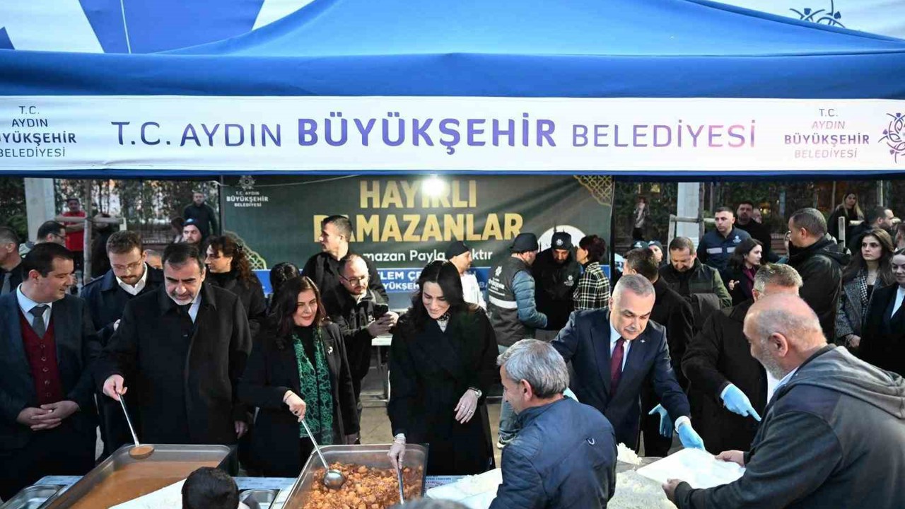 Başkan Çerçioğlu, Büyükşehir Belediyesi ve ASKİ personelleri ile iftar sofrasında buluştu
