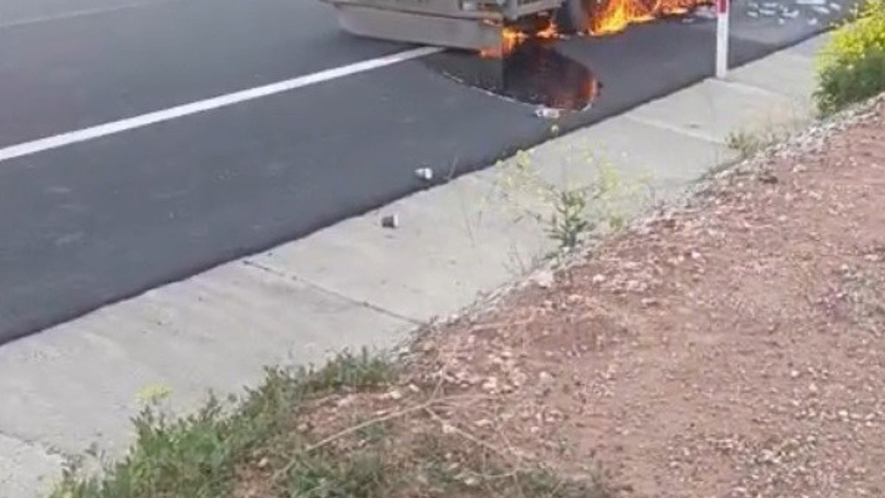 Osmaniye’de mazot yüklü tanker alev aldı
