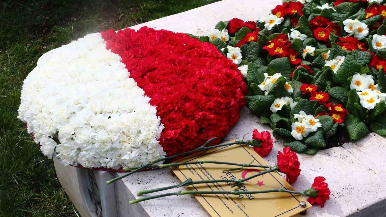 Dışişleri Bakan Yardımcısı Gümrükçü: "Çanakkale Zaferi, bir neslin belki de en parlak temsilcilerini yitirdiğimiz destansı bir mücadele ve direniştir"
