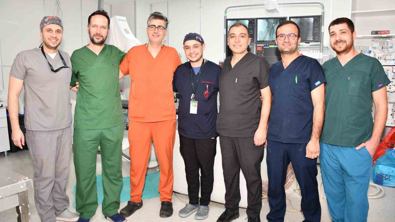 Alanya’da kalp sağlığında TAVI işlemi başarıyla uygulanıyor
