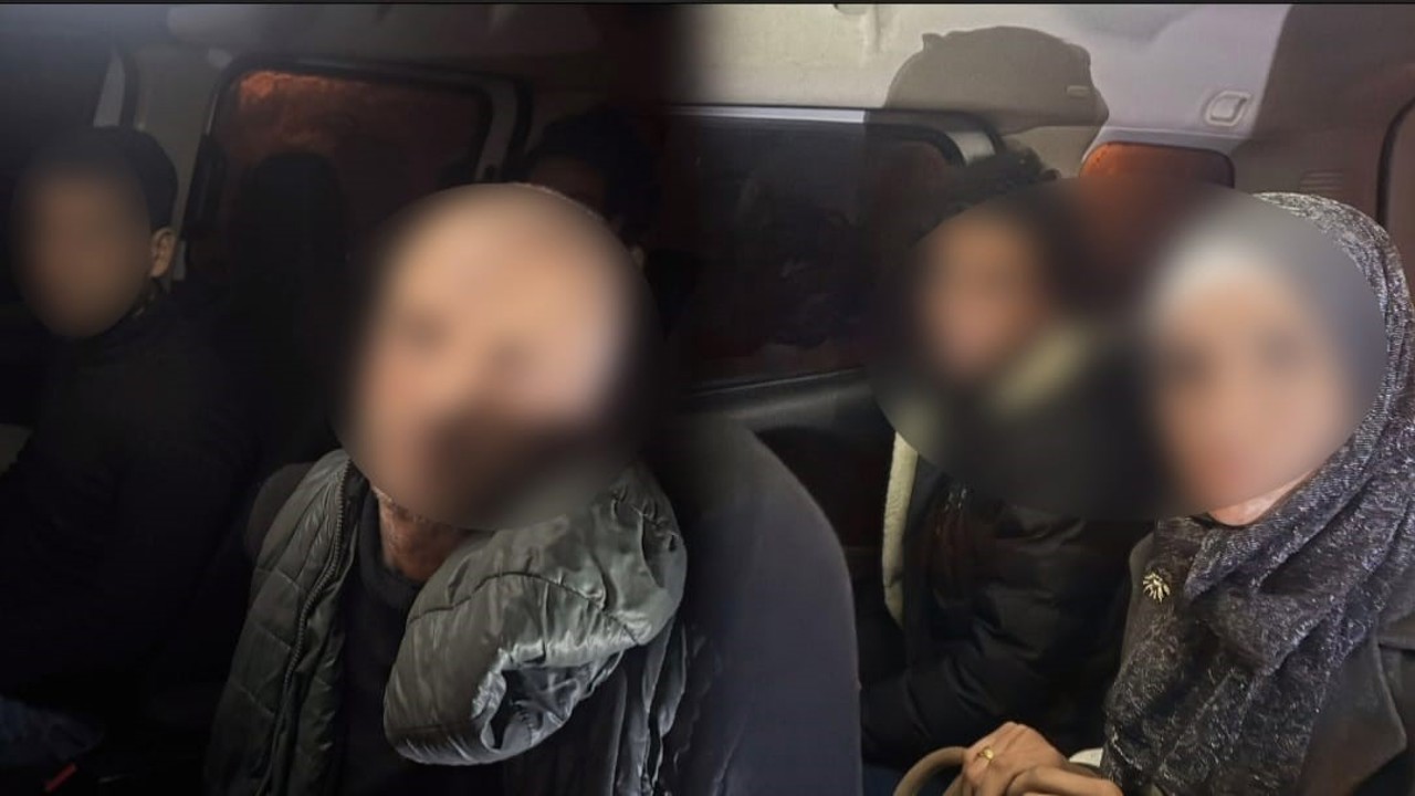 Hatay’da 3 yabancı uyruklu kaçak göçmen yakalandı
