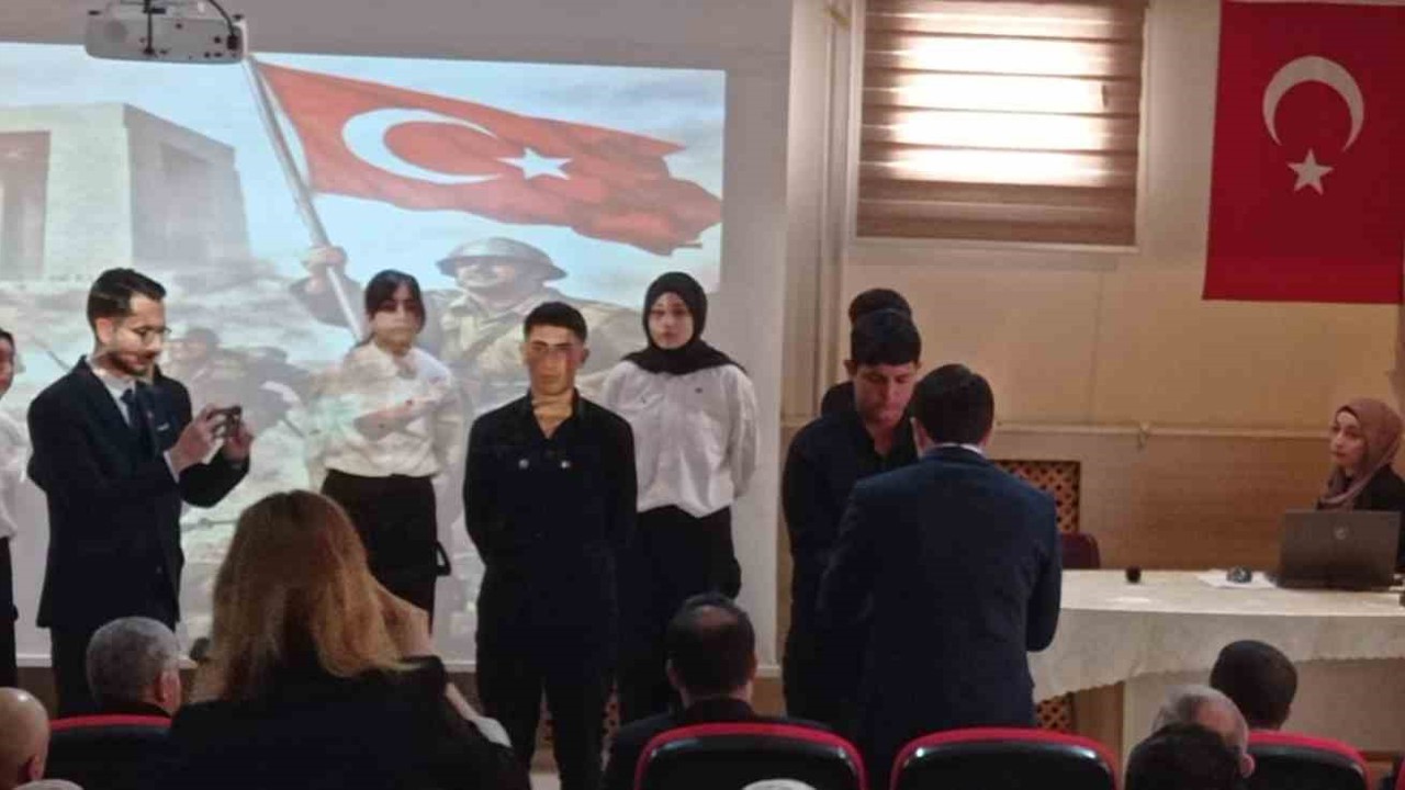 Tekman’da Çanakkale Zaferi’nin 111’nci yıldönümü töreni
