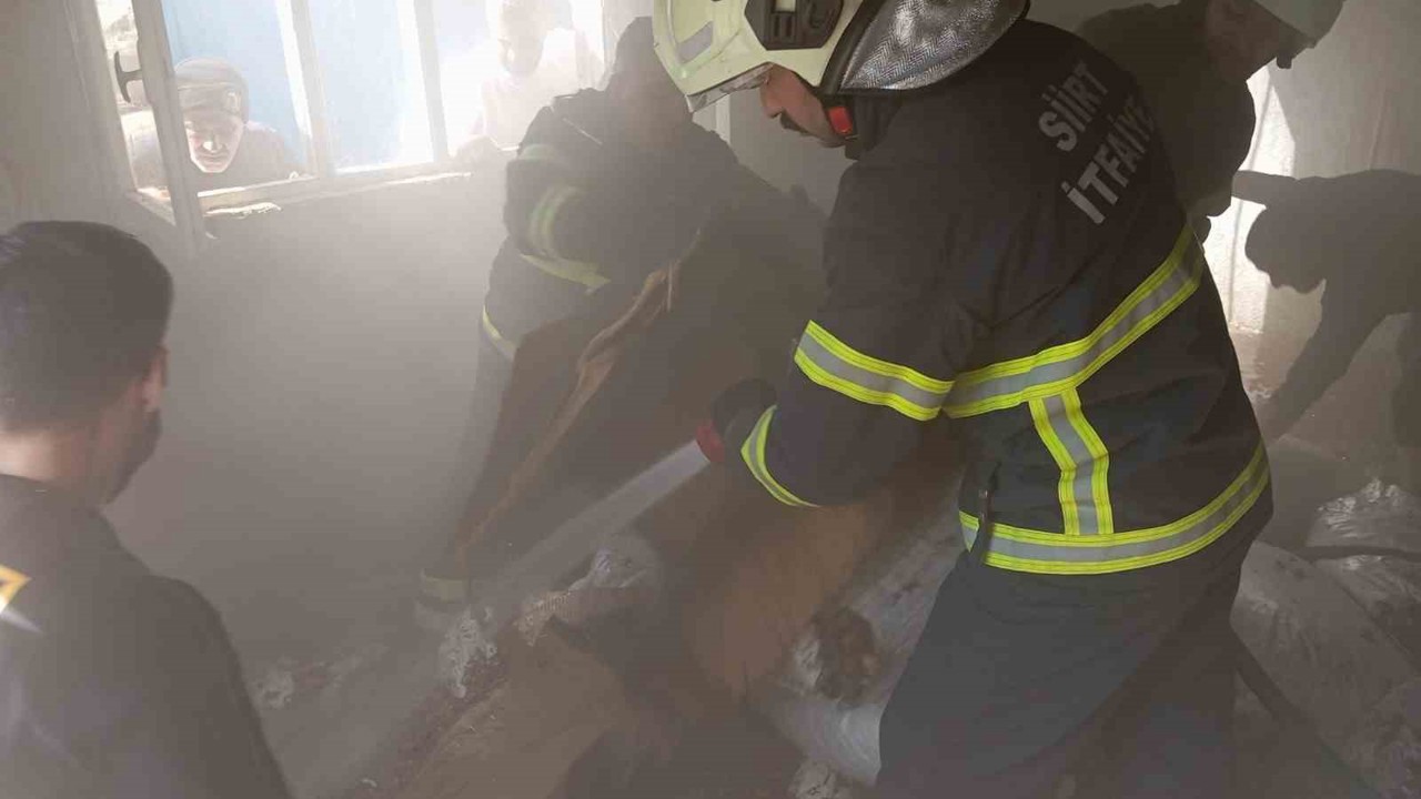 Siirt’te ev yangını
