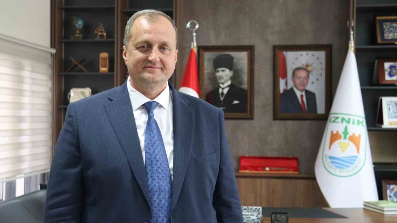 İznik Bayrama Hazır
