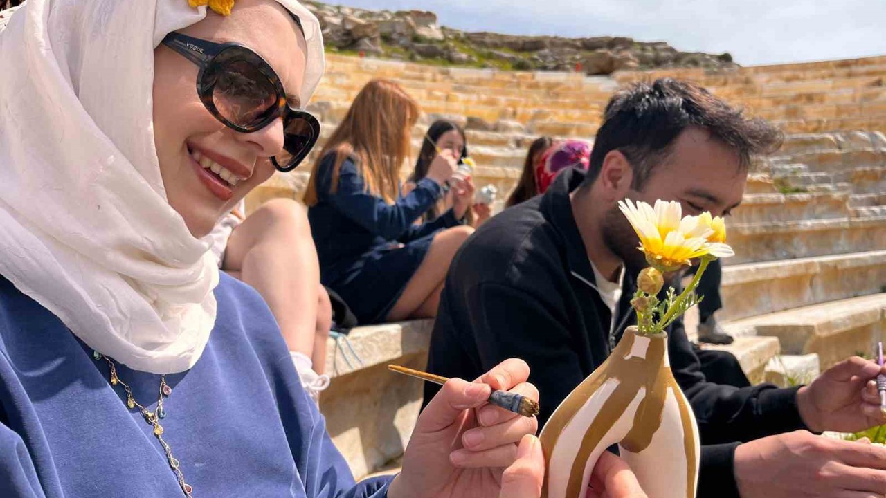 Knidos’un tarihi gençlerin elinde şekilleniyor
