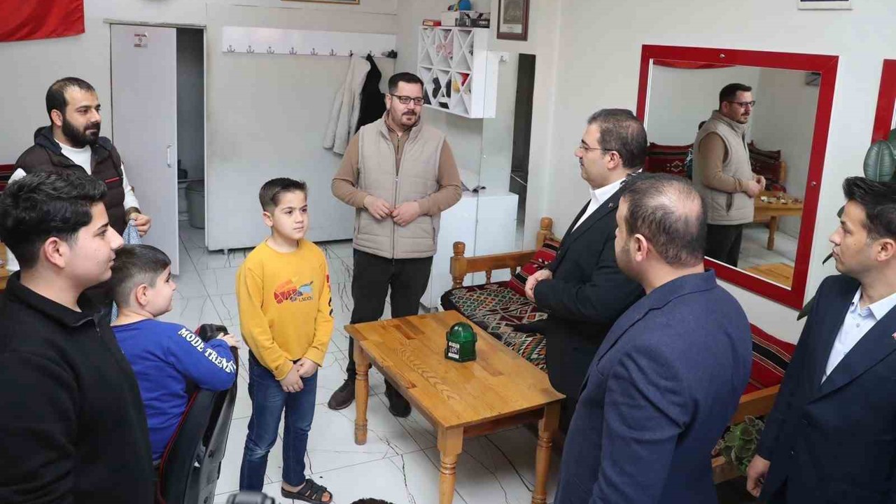 Canpolat vatandaşlarla buluştu
