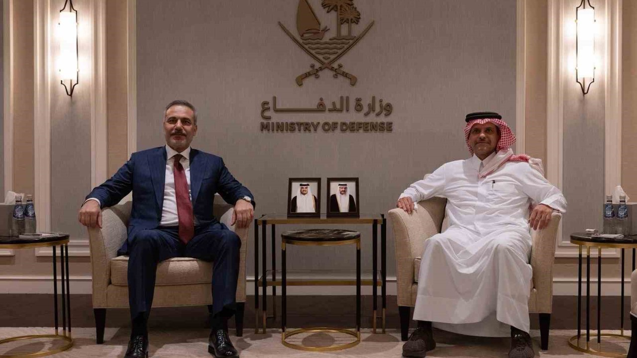 Dışişleri Bakanı Fidan, Katar Savunma Bakanı Al Thani ile bir araya geldi
