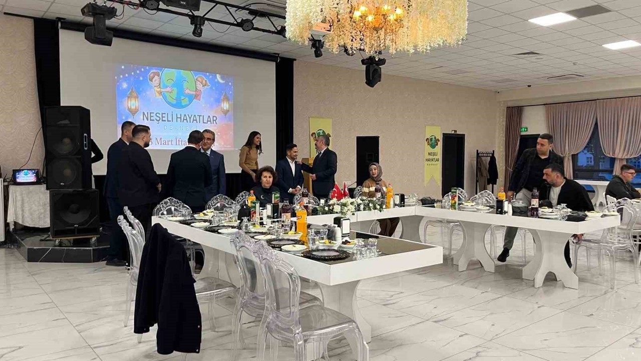 Eskişehir’de çocuk evleri sakinlerine gönül sofrası
