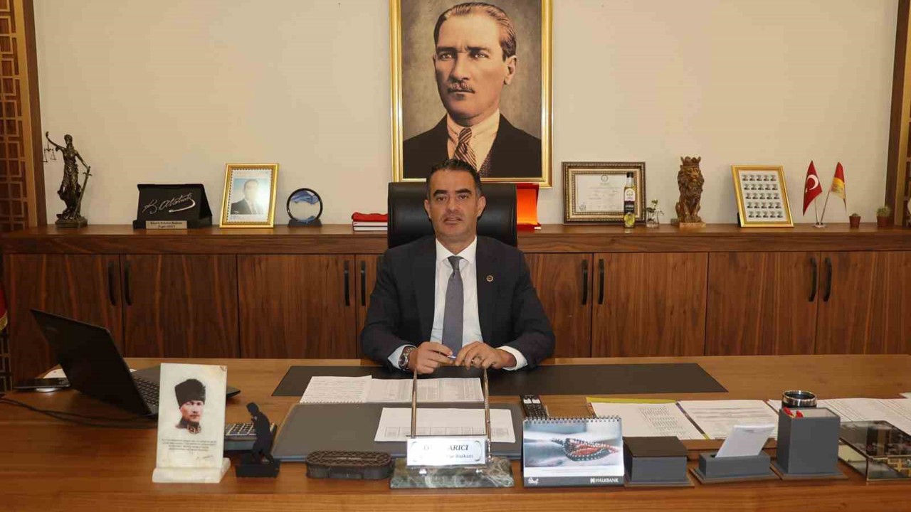 Başkan Arıcı: "Bayramlarda manevi değerlerimiz etrafında bütünleşmeliyiz"
