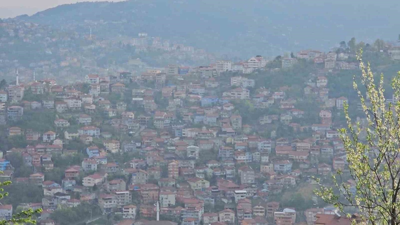 Zonguldak’ta bayram sabahı korkutan silah atma geleneği
