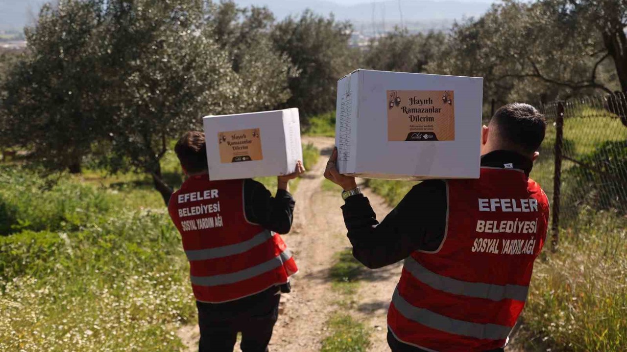 Efeler’de Ramazan dayanışması zirve yaptı

