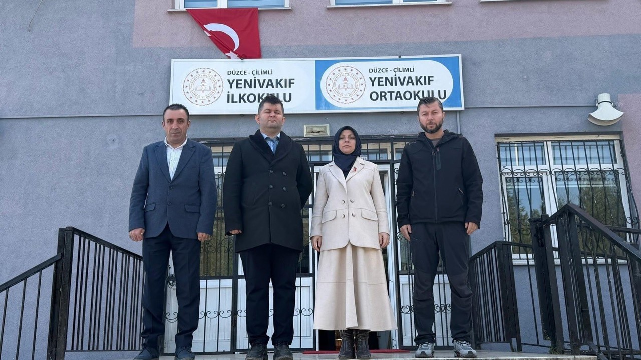 Çilimli’de okullar incelendi
