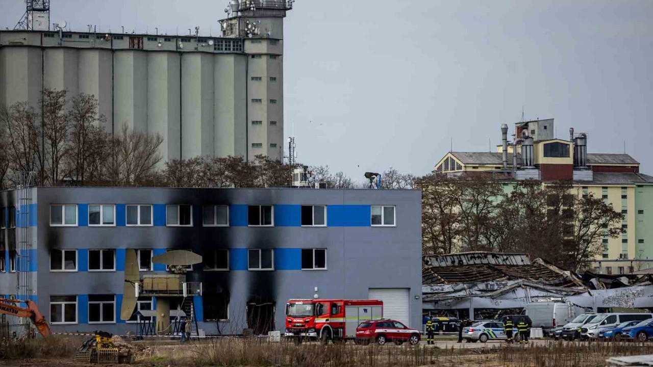 Çekya’da İsrailli silah şirketiyle bağlantılı fabrika ateşe verildi
