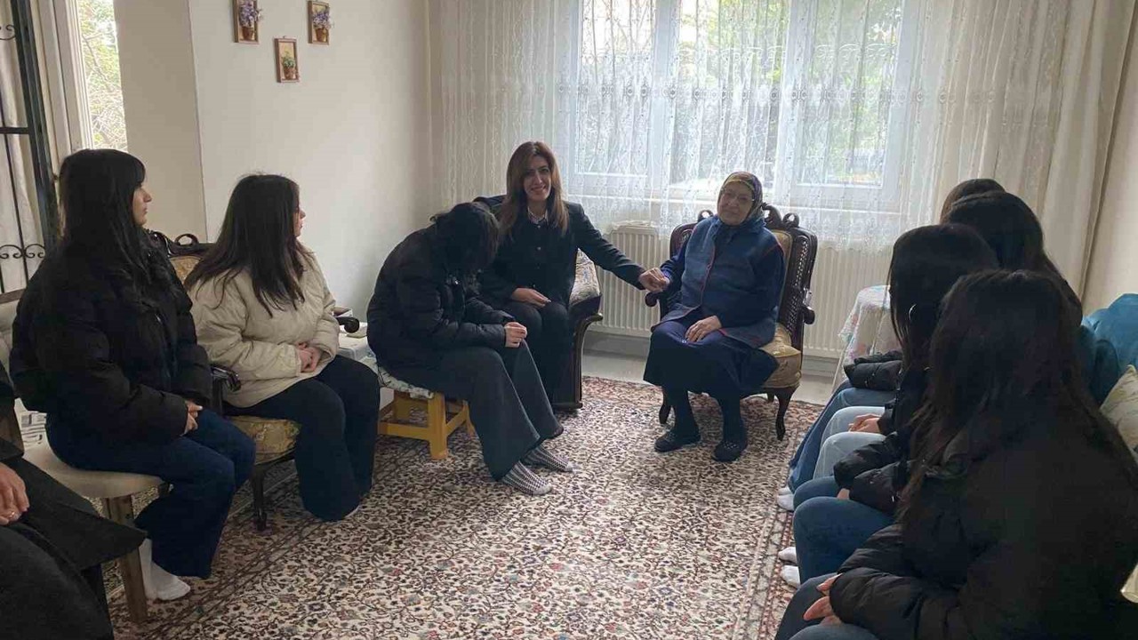 Miniklerden büyüklere bayramda en anlamlı hediye
