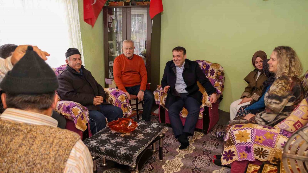 Vali Sözer’den şehit ailesine bayram ziyareti
