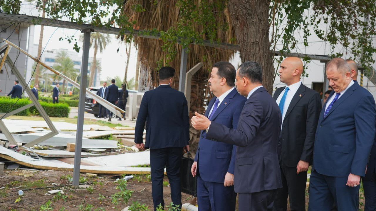 Irak Başbakanı Sudani, saldırıya uğrayan Ulusal İstihbarat Servisi binasını inceledi
