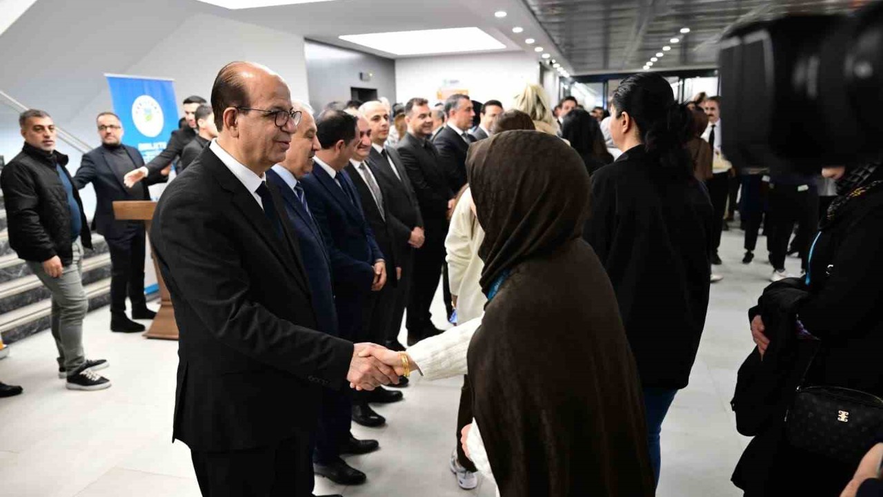 Başkan Geçit: "Başarılı hizmetlerimizin temelinde alın teriniz var"
