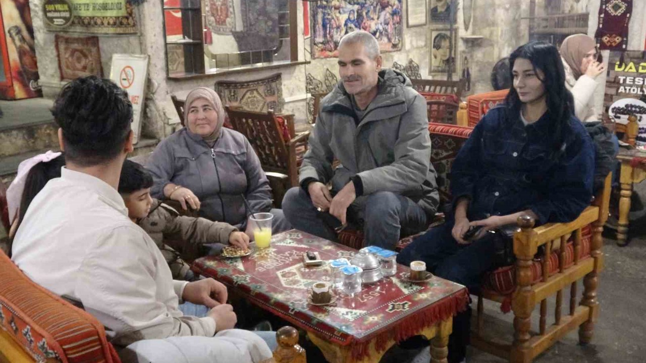 500 yıllık mağarayı gören hayran kalıyor
