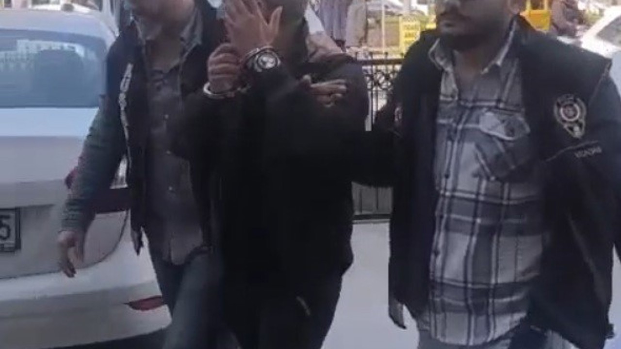 On üç ayrı suçtan aranan şahıs Aydın’da yakalandı
