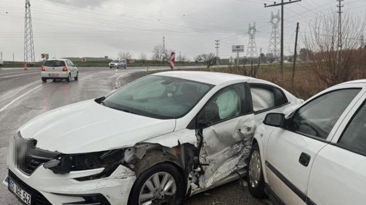 Adıyaman’da zincirleme kaza kamerada
