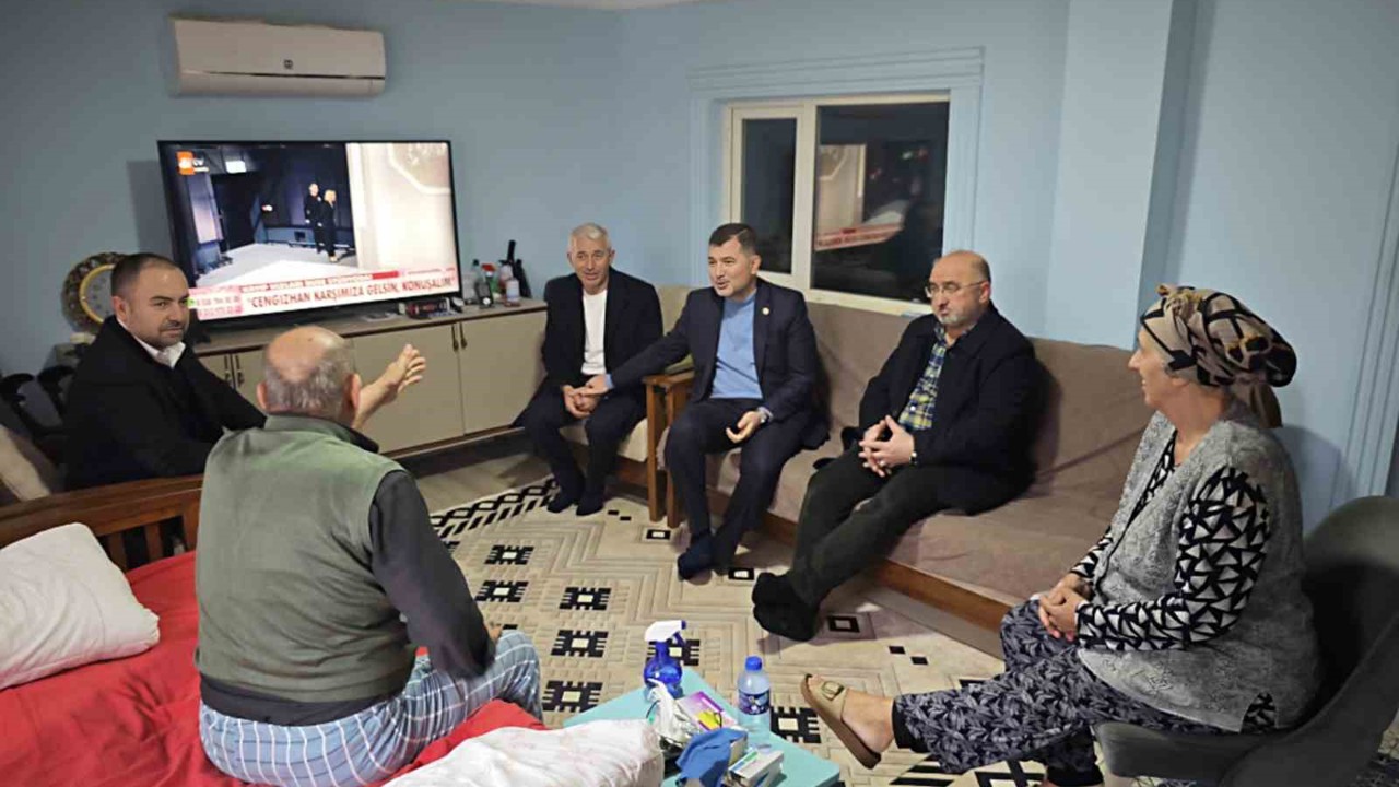 Öztürk’ten hastalara moral ve destek
