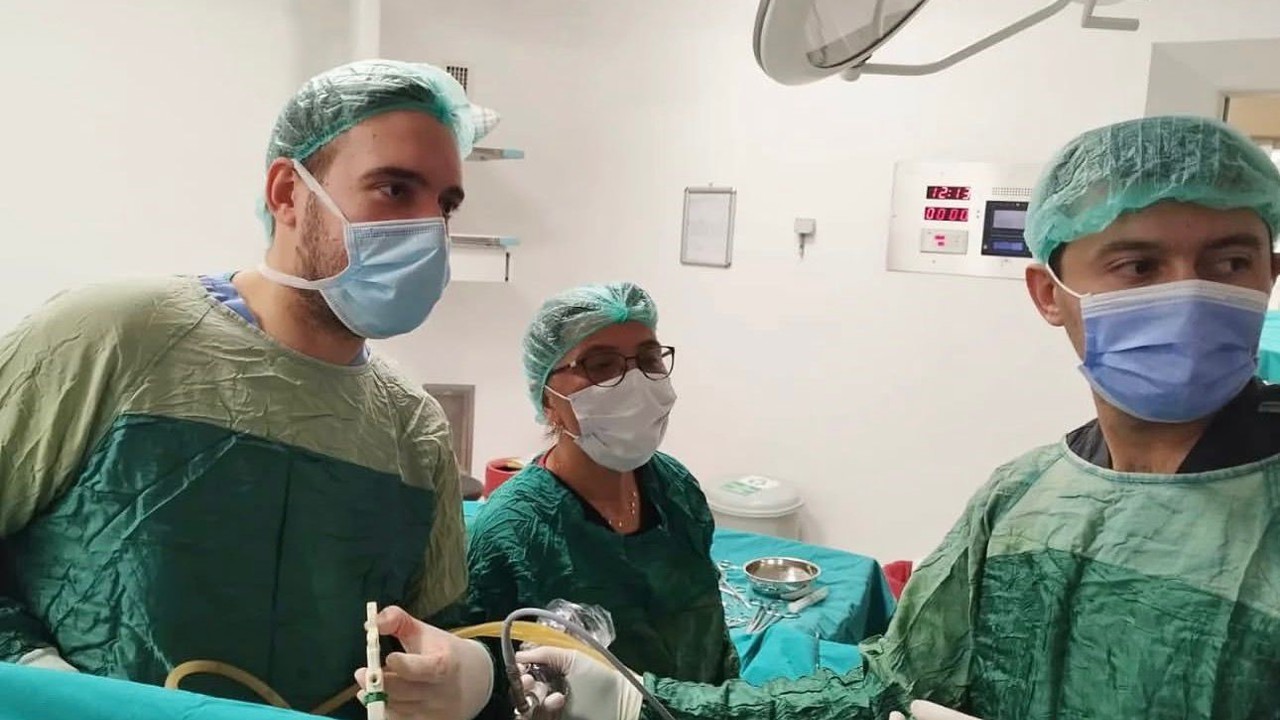 İlçe hastanesinde safra kesesi ameliyatı kapalı yöntem ile yapıldı
