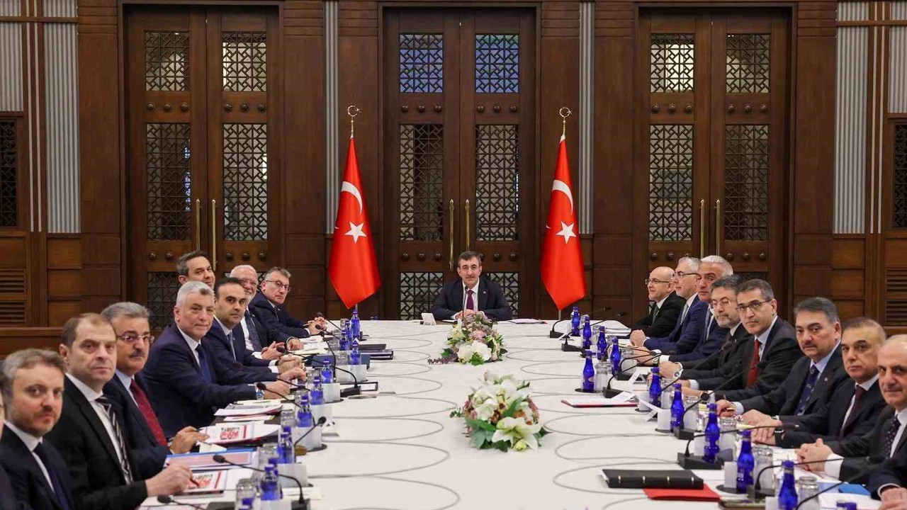 EKK: "Küresel ticarette artan belirsizlikler dış ticaret stratejilerinin yeniden şekillendirilmesini gerekli kılmaktadır"
