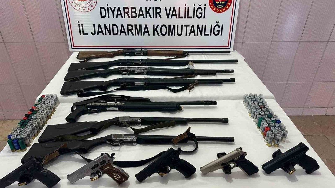 Diyarbakır’da silah kaçakçılarına darbe
