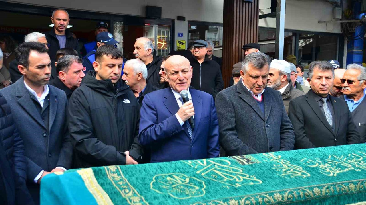 Termeli siyasetçi için cenaze töreni
