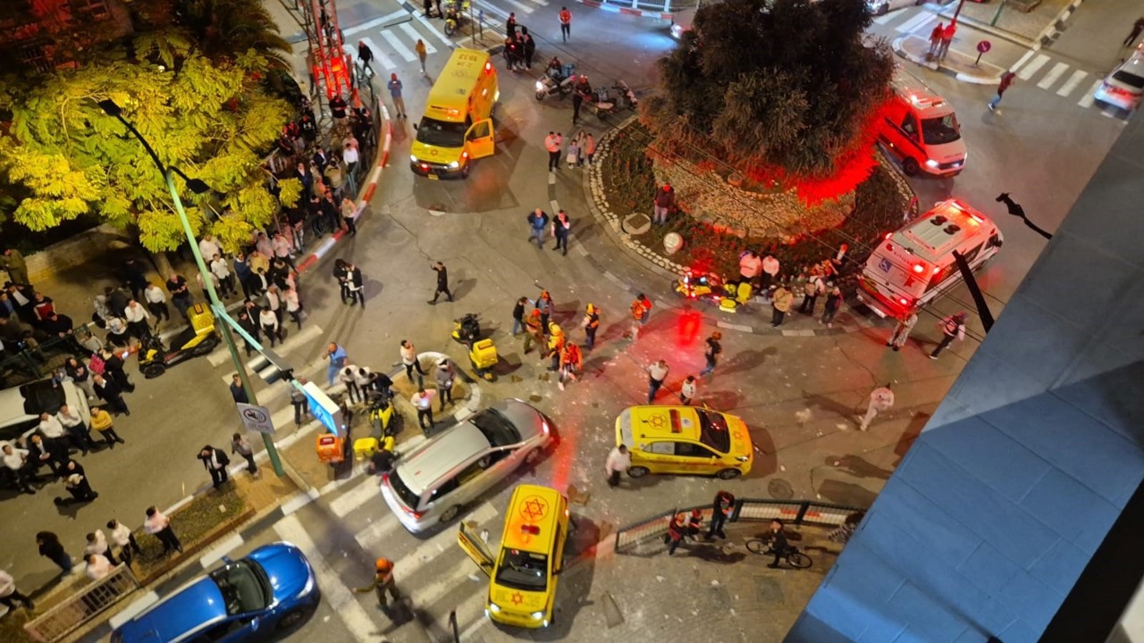 İran’dan İsrail’e füze saldırısı: 7 yaralı
