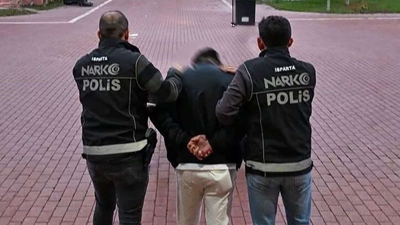 Isparta’da 12 yıl 6 ay hapis cezası bulunan şahıs yakalandı
