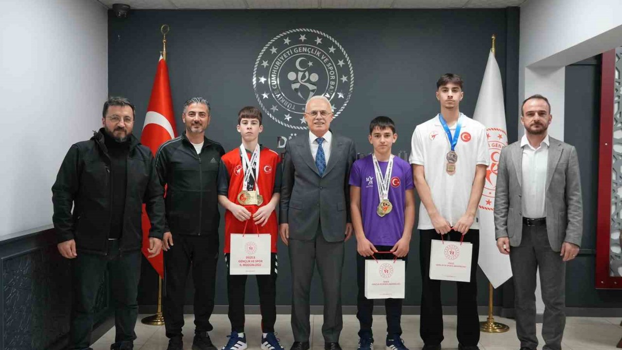 Düzce’nin Şampiyon Taekwondocuları şehri gururulandırıyor
