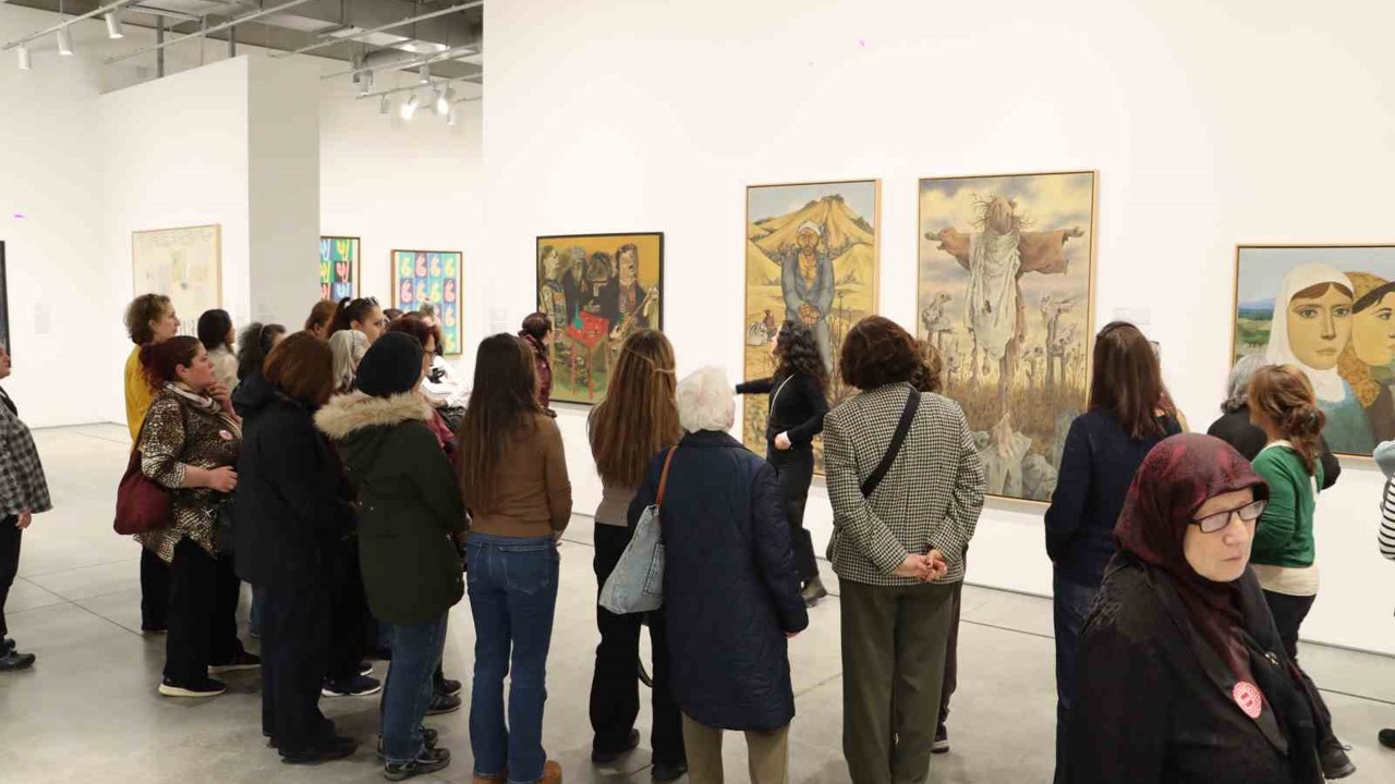 Maltepeli kadınlar İstanbul Modern’i gezdi

