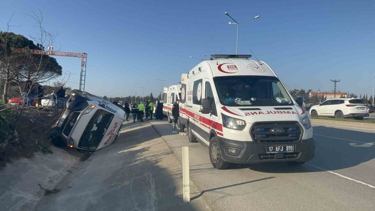 Çanakkale’de devrilen minibüsteki 8 yaralının isimleri belli oldu
