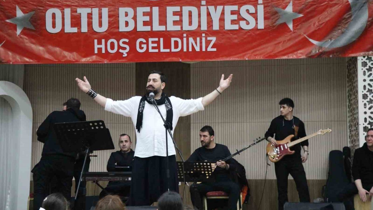 25 Mart konseri ile coştular
