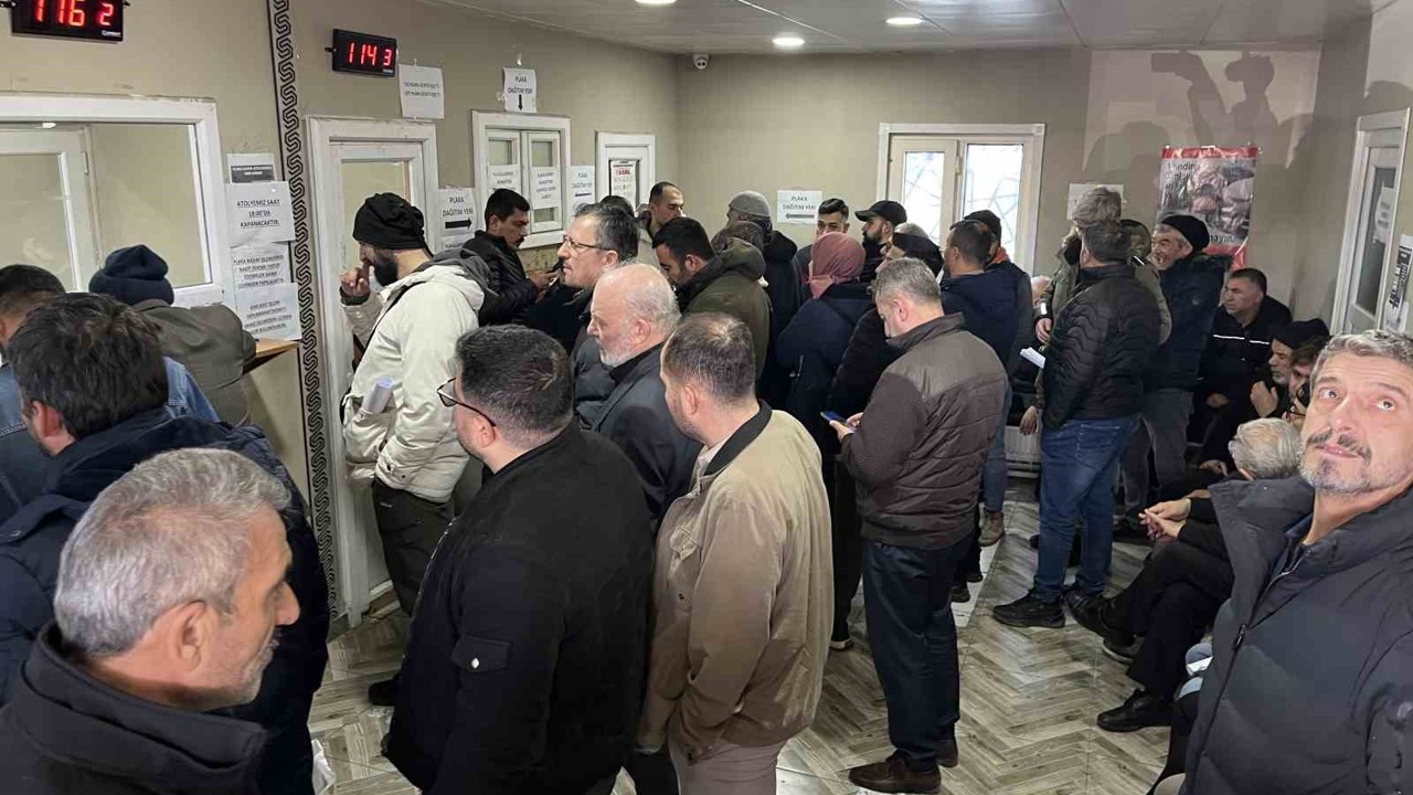 Konya’da plaka basım yoğunluğu devam ediyor
