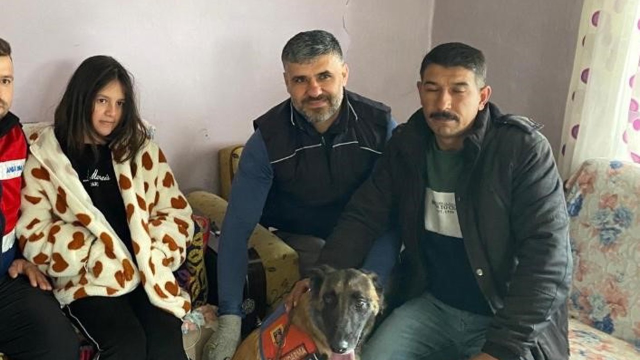 Cep telefonu elinden alınınca evden kaçan 13 yaşındaki kız bulundu
