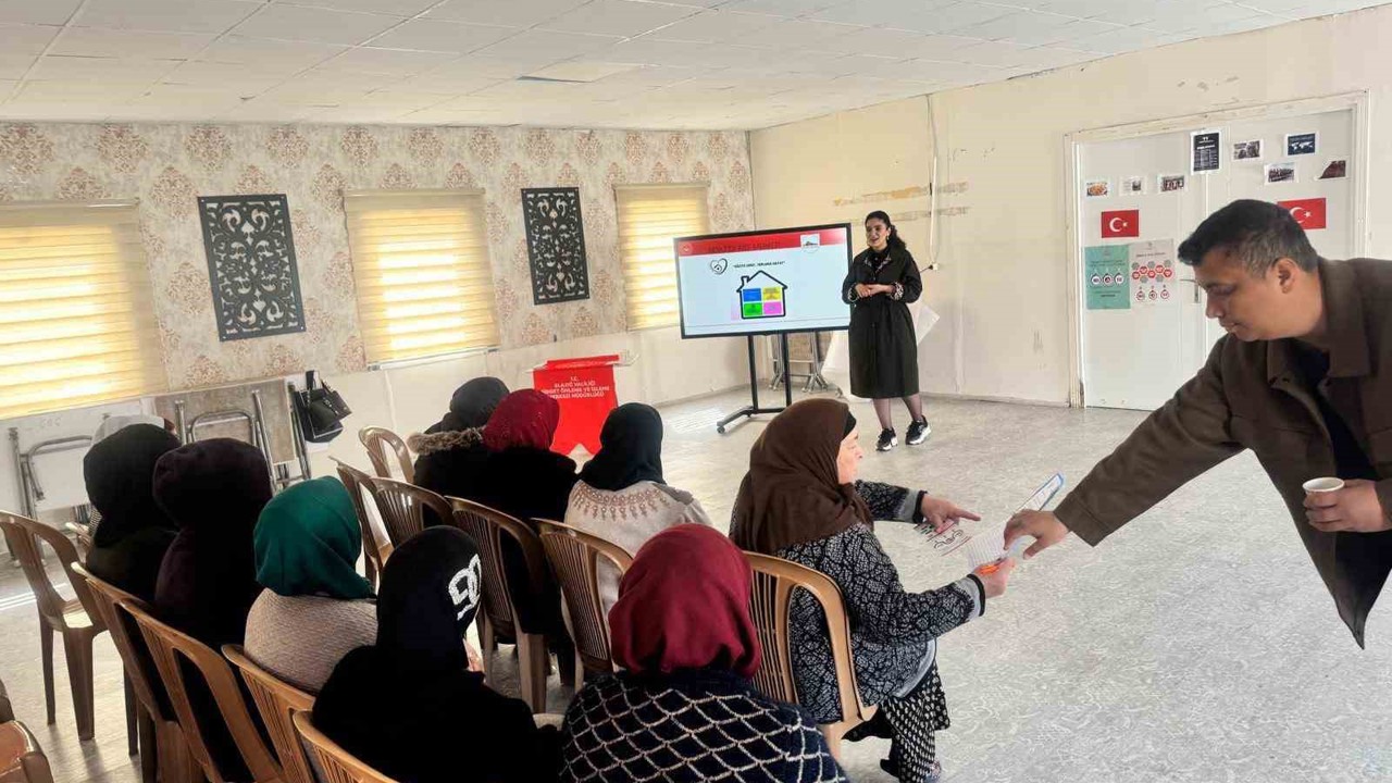 Elazığ’da kadına yönelik şiddetle mücadele eğitimi
