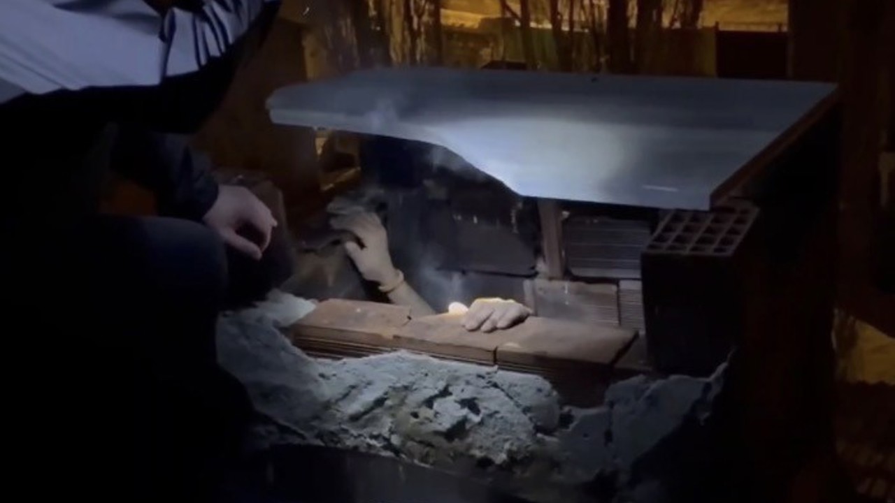 Ağrı’da baca içinde saklanan hükümlü yakalandı
