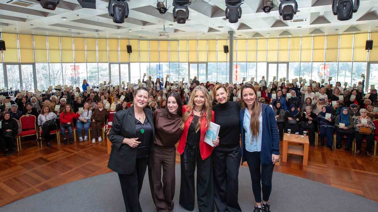 Bursa’da edebiyatla kadın hikayelerine yolculuk
