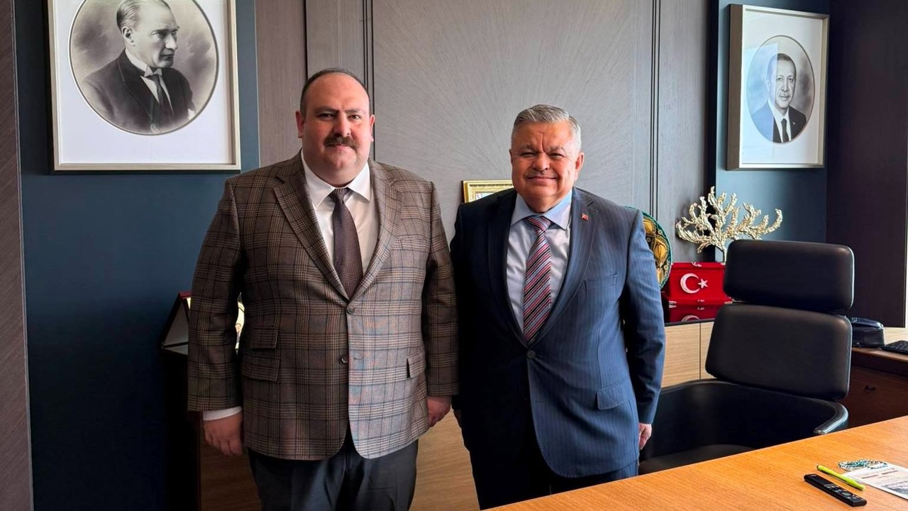 Başkan Hamamcı Ankara’da temaslarda bulundu
